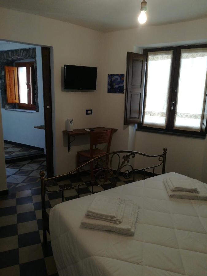 Deiana Bed & Breakfast Santu Lussurgiu Ruang foto